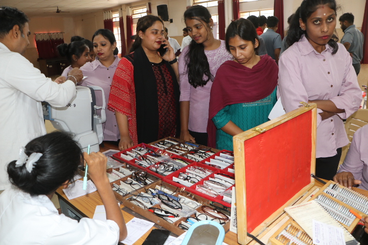 free Health check up and blood donation